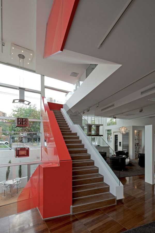 Szklana fasada Santiago Nowoczesna galeria designu Miele Santiago z elementami architektury komercyjnej 2026 i szklaną fasadą.