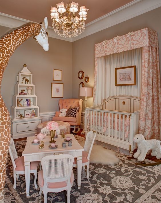 Praktyczny baldachim dla malucha Nowoczesny baldachim na łóżeczku dziecięcym: praktyczny element wyposażenia dla spokojnego snu dziecka w 2026.