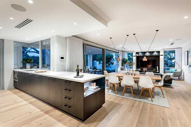 Drewno ociepla szarość Szare wnętrze domu z akcentami drewna, minimalistyczny styl, nowoczesny design 2026.