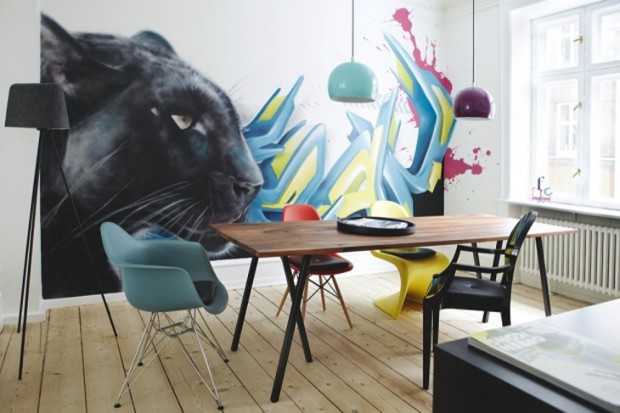 Artystyczne wnętrze 2026 Mieszkanie artystów 2026: Skandynawski design z obrazami w 93-metrowym mieszkaniu, oryginalne oświetlenie.