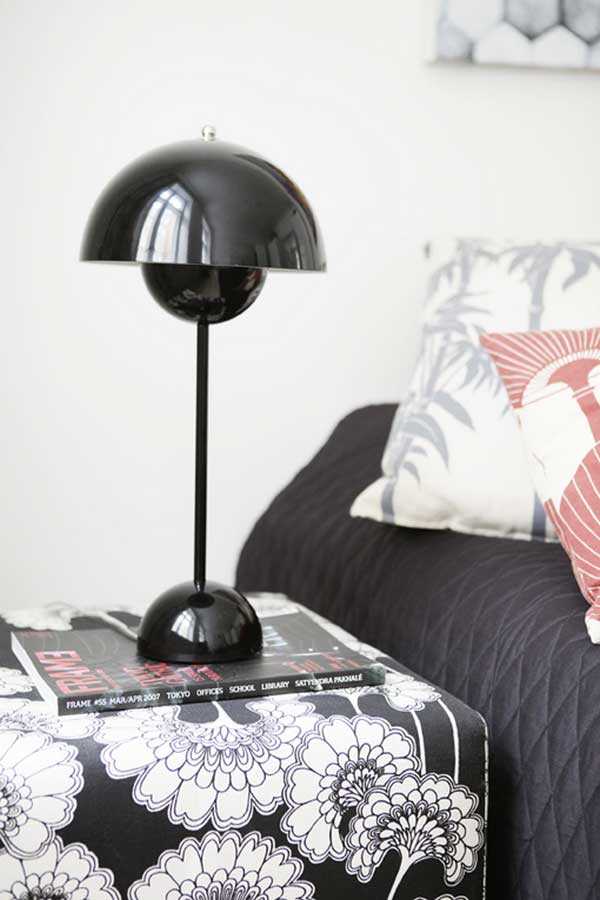 Pracownia artystyczna Mieszkanie artystów: Biuro/pracownia z miejscem do pracy i relaksu, sprzyjające kreatywności.