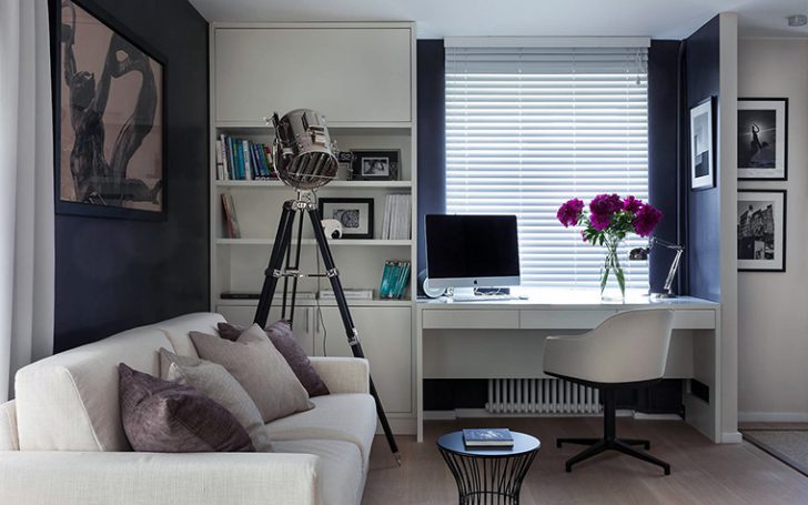 Biuro w Salonie Strefa pracy w salonie oddzielona ścianką, ergonomiczne rozwiązania 2026.