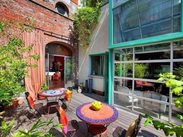 Eklektyczny apartament, NY Przestronny apartament w stylu eklektycznym w Nowym Jorku, inspirowany Beethoven Hall.