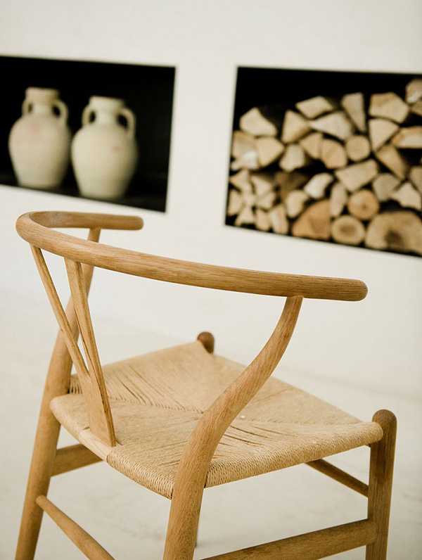 Elegancki włoski korytarz Włoski korytarz z marmurową podłogą i eleganckimi lampami – ponadczasowa elegancja