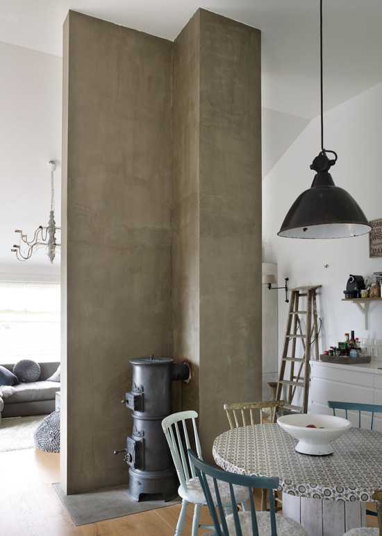 Sypialnia w bieli Skandynawski design 2026: minimalistyczna sypialnia z naturalnymi materiałami.