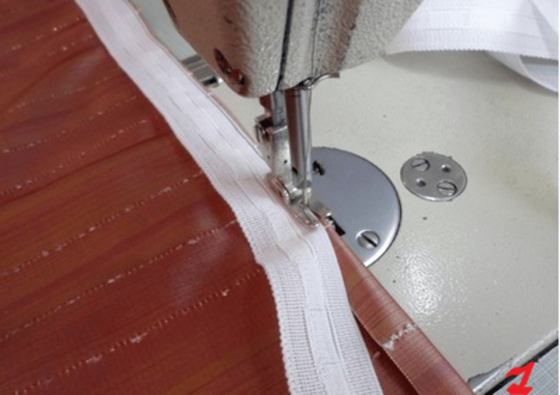 Prowansalski szyk DIY Rustykalne zasłony DIY w stylu prowansalskim uszyte z naturalnej tkaniny w 2026 roku