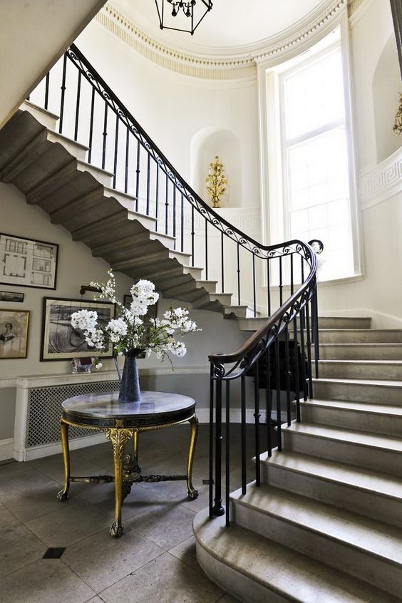 Schody do małych przestrzeni Schody do małego mieszkania 2026: Inspiracje od Karoliny Wójcik