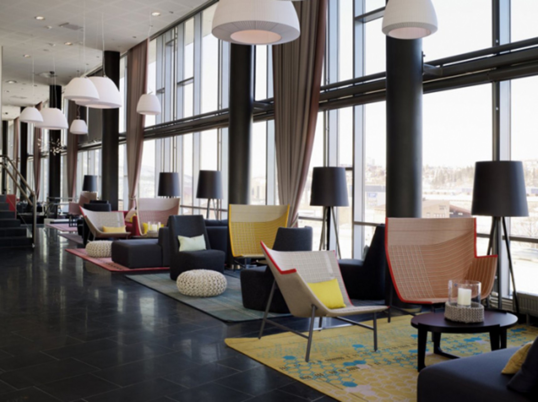 Rica: Fiord i Design Hotel Rica w Narwiku: design w skandynawskim stylu z widokiem na fiord Ofotfjorden, 2026.