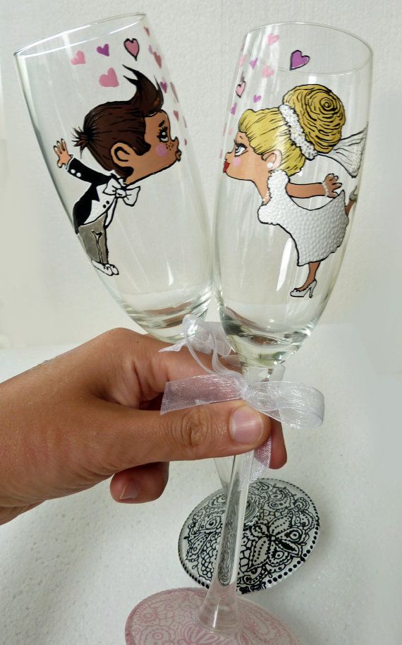 Biała elegancja szkła Kreatywne kieliszki ślubne ręcznie robione: delikatny, biały wzór malowany na szkle. Oszczędź i zachwyć!