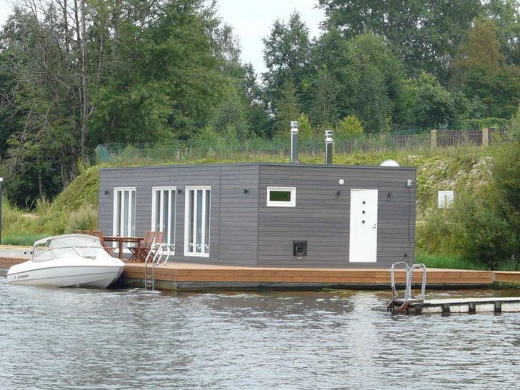 Dobór pontonu Wybór odpowiedniego pontonu dla domu na wodzie: kluczowy element konstrukcji.