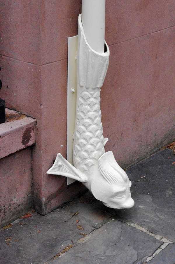 Rynna z pomysłem! Kreatywne rynny zbierające wodę deszczową jako element dekoracyjny domu i ogrodu.