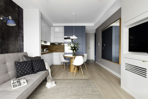 Kuchnia 2026: trwałość i design. Jak wybrać meble na lata? — Kuchnia połączona z korytarzem 2026