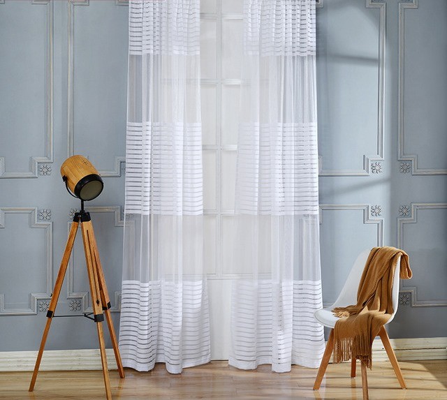 Modny Tiul 2026 Delikatny, modny tiul w salonie: przegląd trendów aranżacji okien 2026, styl glamour