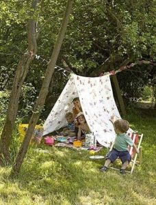 Tipi i dziecięce królestwo: naturalnie i z sercem — zabawki do samodzielnego wykonania namiot tipi