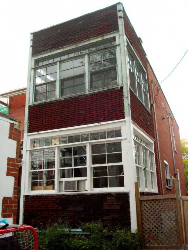 Minimalistyczna Przestrzeń Projekt rozbudowy domu. Jadalnia w stylu minimalizm 2026. Jasna przestrzeń.