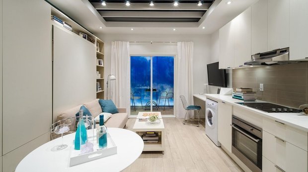 Jasna podłoga! Jasne ściany i podłoga: Sekret optycznego powiększenia małego pokoju w 2026